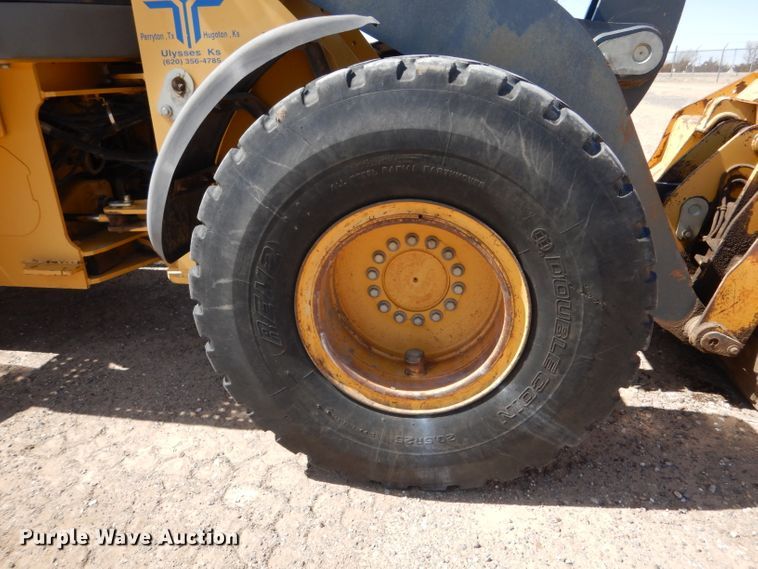 image for item DJ7597 2007 John Deere 624J  wheel loader