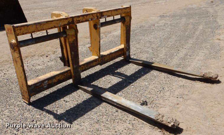 image for item DJ7597 2007 John Deere 624J  wheel loader