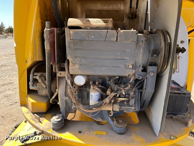 image for item DJ7600 Haulotte HA46JRT  boom lift