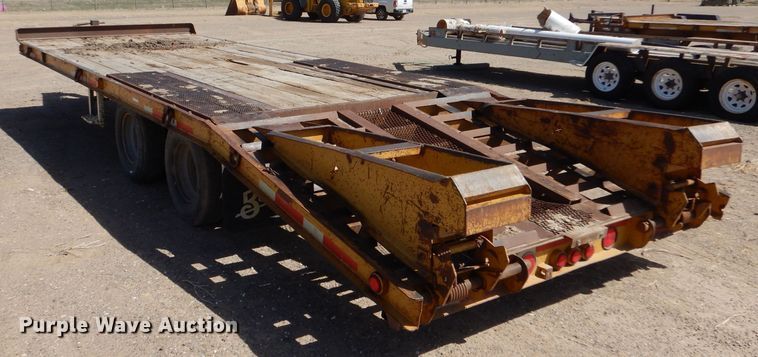 image for item DJ7611 2005 Belshe  equipment trailer