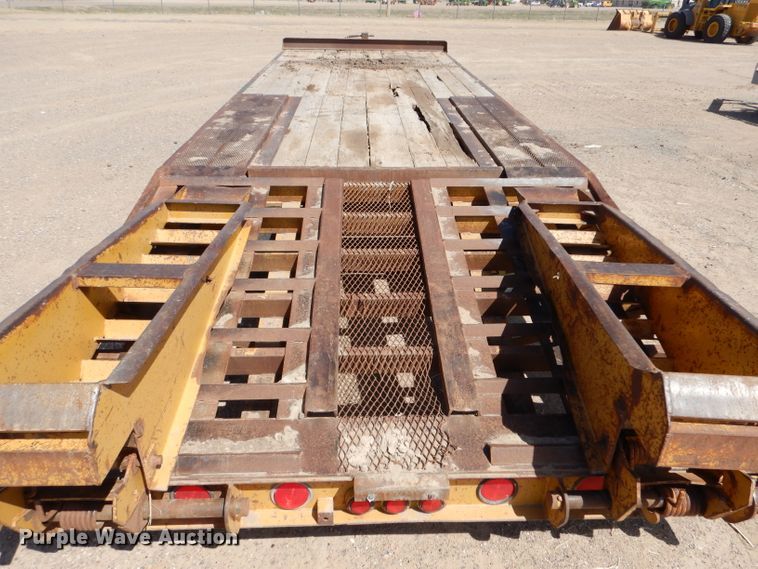 image for item DJ7611 2005 Belshe  equipment trailer