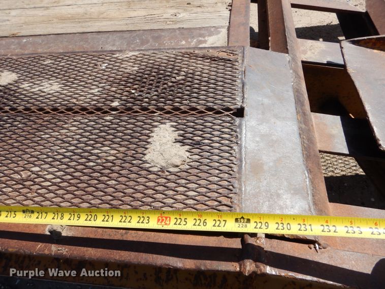 image for item DJ7611 2005 Belshe  equipment trailer