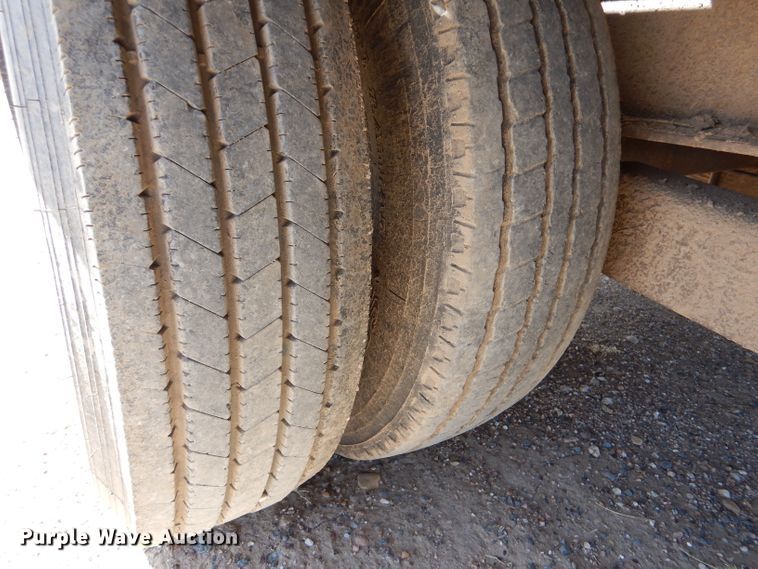 image for item DJ7611 2005 Belshe  equipment trailer