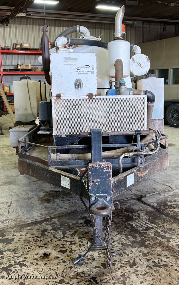 image for item DJ7614 2010 Vac Star VS-800 DT  vacuum excavator