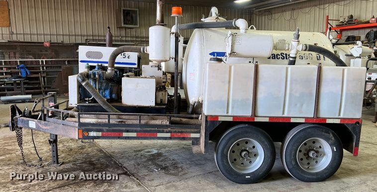 image for item DJ7614 2010 Vac Star VS-800 DT  vacuum excavator