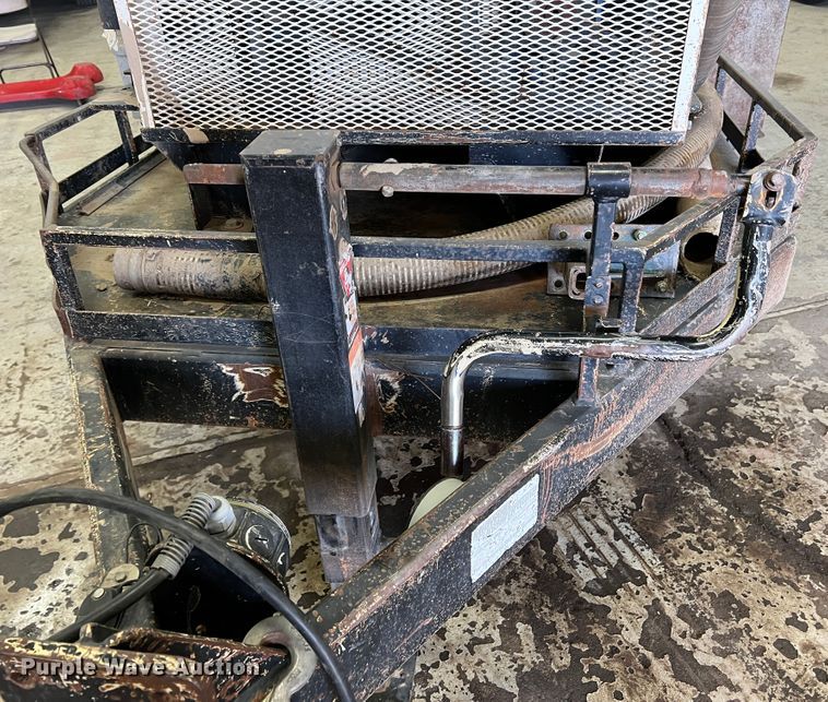 image for item DJ7614 2010 Vac Star VS-800 DT  vacuum excavator