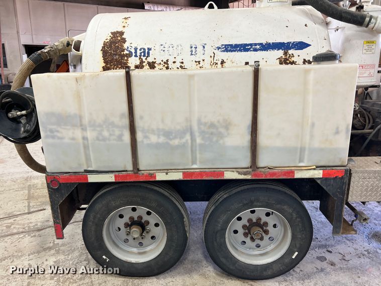 image for item DJ7614 2010 Vac Star VS-800 DT  vacuum excavator