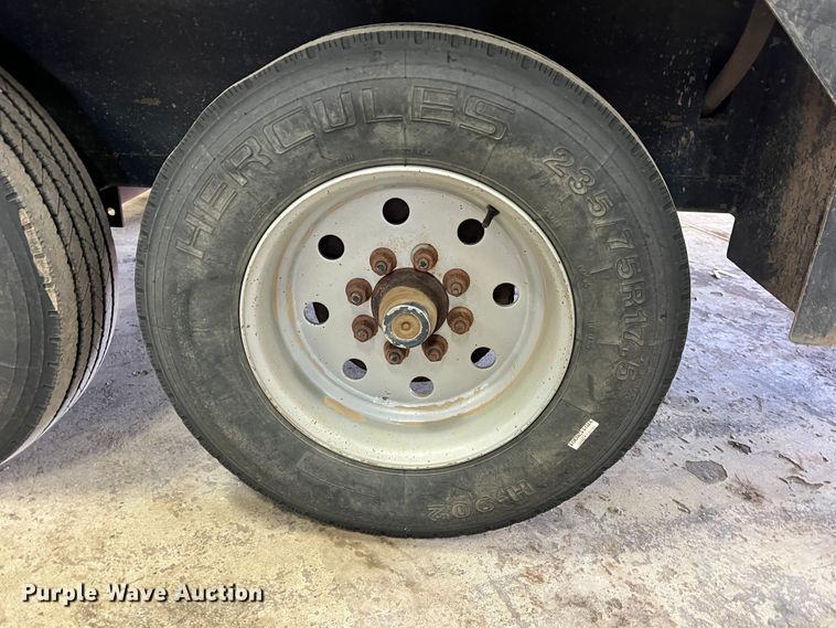 image for item DJ7614 2010 Vac Star VS-800 DT  vacuum excavator