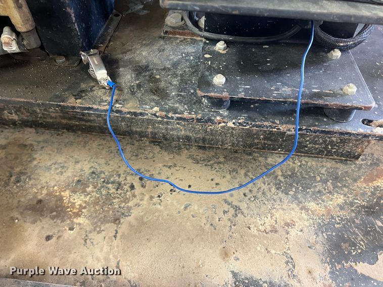 image for item DJ7614 2010 Vac Star VS-800 DT  vacuum excavator