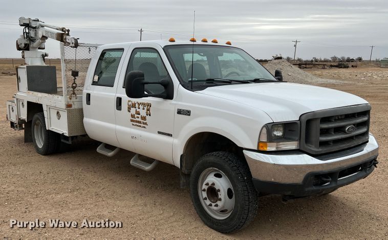 image for item DJ7618 2002 Ford F550 Super Duty  utility / service truck