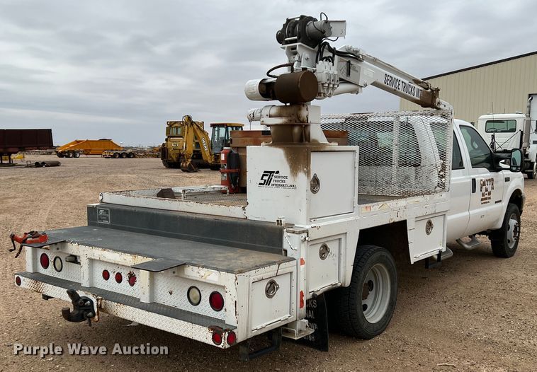 image for item DJ7618 2002 Ford F550 Super Duty  utility / service truck