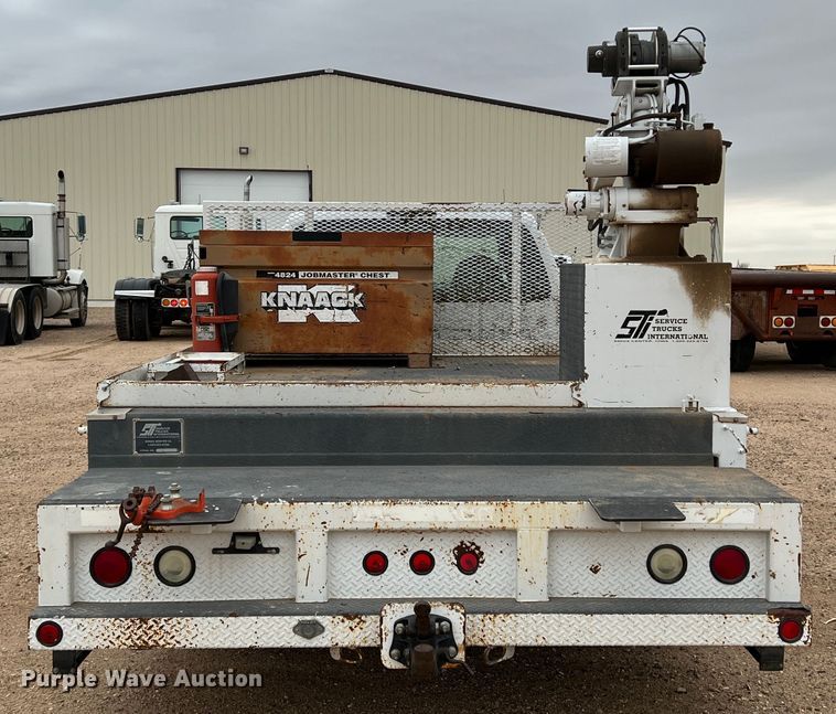 image for item DJ7618 2002 Ford F550 Super Duty  utility / service truck