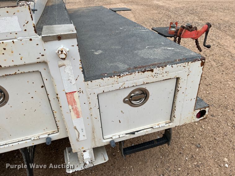 image for item DJ7618 2002 Ford F550 Super Duty  utility / service truck