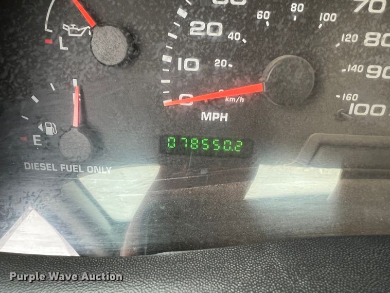 image for item DJ7618 2002 Ford F550 Super Duty  utility / service truck