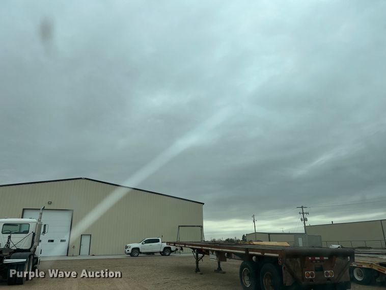 image for item DJ7618 2002 Ford F550 Super Duty  utility / service truck