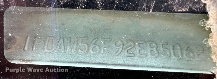 image for item DJ7618 2002 Ford F550 Super Duty  utility / service truck