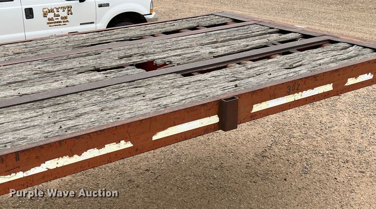 image for item DJ7619 1976 Fruehauf 0FBH130440  oilfield trailer