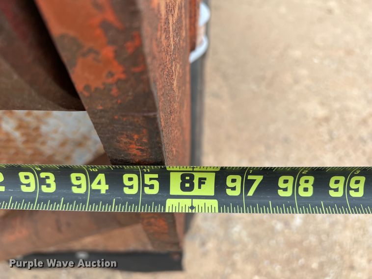 image for item DJ7619 1976 Fruehauf 0FBH130440  oilfield trailer