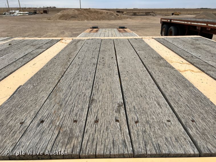 image for item DJ7620 2007 Trail King TK50-412  drop deck equipment trailer