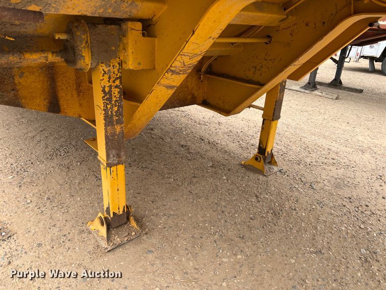 image for item DJ7620 2007 Trail King TK50-412  drop deck equipment trailer