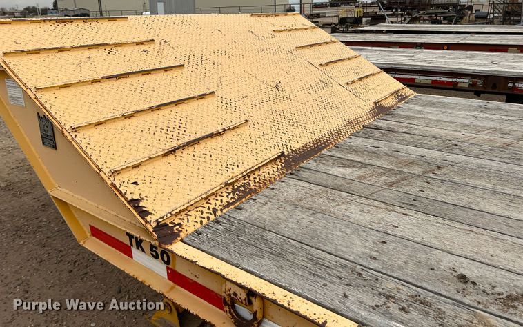 image for item DJ7620 2007 Trail King TK50-412  drop deck equipment trailer