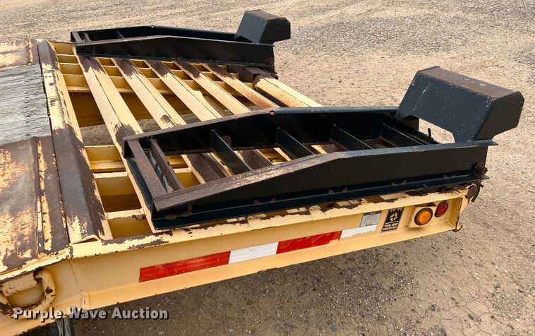 image for item DJ7620 2007 Trail King TK50-412  drop deck equipment trailer