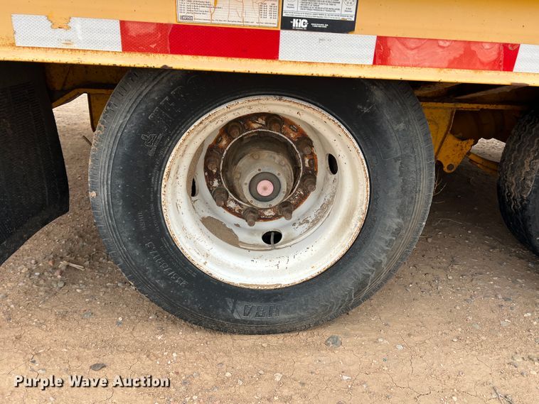 image for item DJ7620 2007 Trail King TK50-412  drop deck equipment trailer