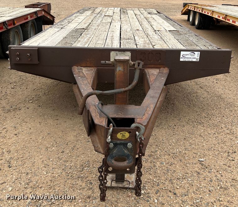 image for item DJ7621 1989 Trail-Eze  equipment trailer