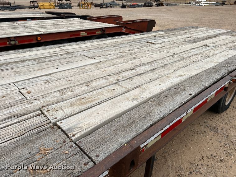 image for item DJ7621 1989 Trail-Eze  equipment trailer