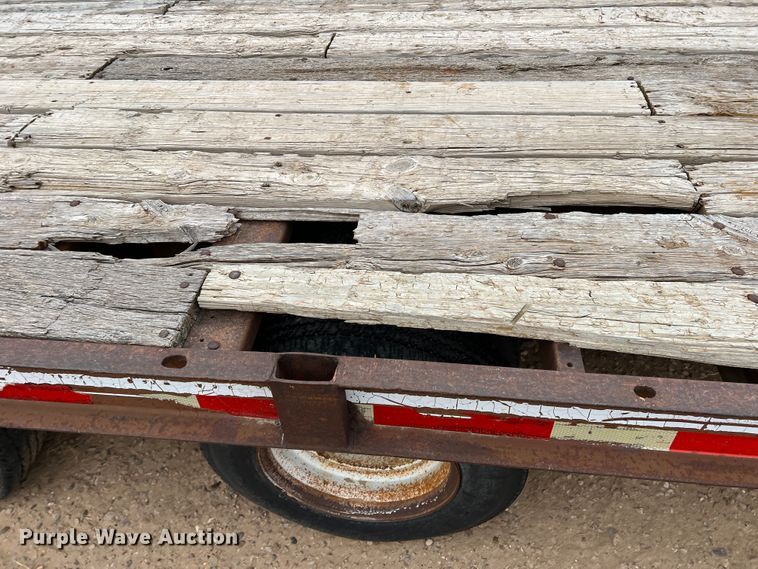 image for item DJ7621 1989 Trail-Eze  equipment trailer