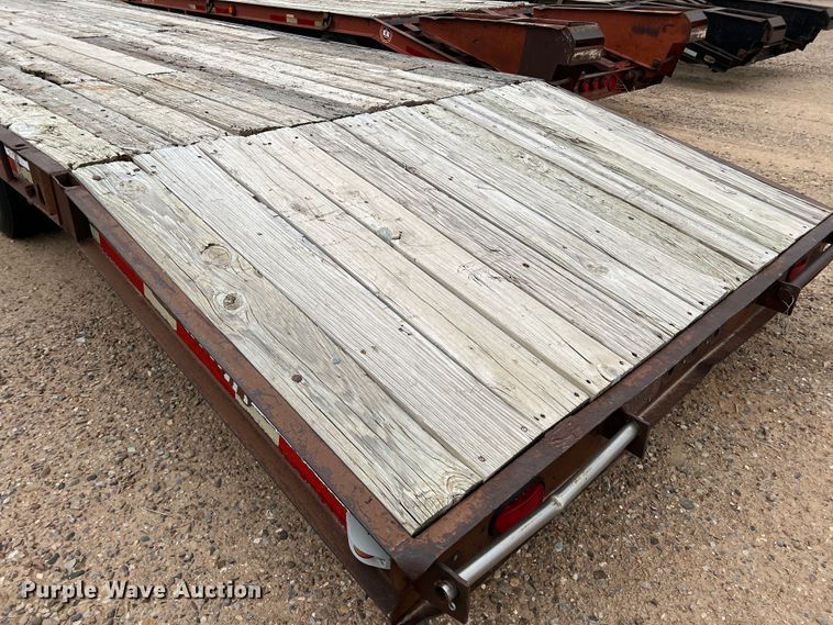 image for item DJ7621 1989 Trail-Eze  equipment trailer