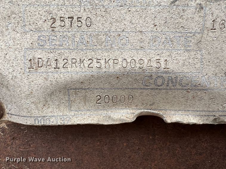 image for item DJ7621 1989 Trail-Eze  equipment trailer