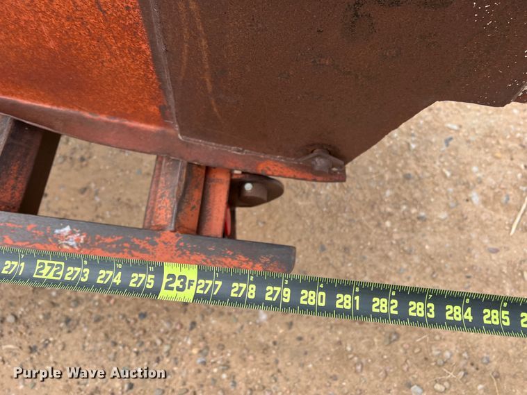 image for item DJ7622 1999 Belshe T-9  equipment trailer