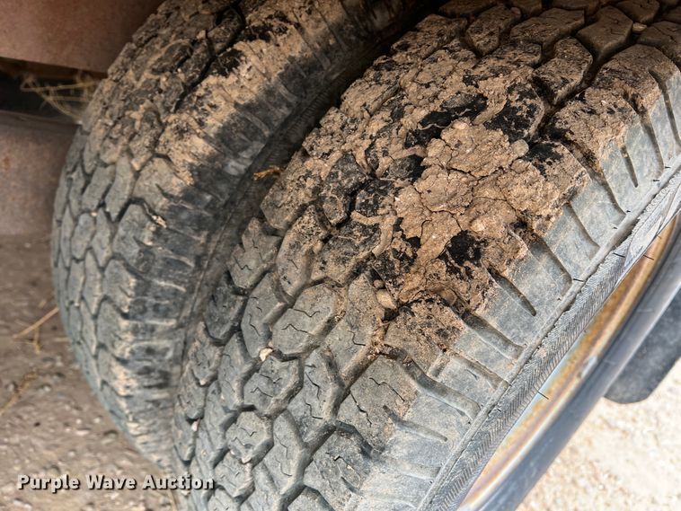 image for item DJ7622 1999 Belshe T-9  equipment trailer