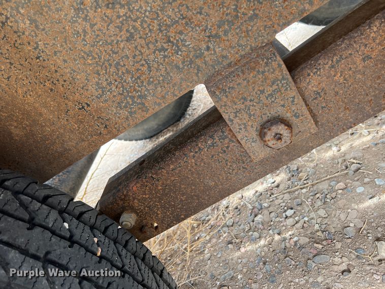 image for item DJ7623 1995 Belshe T-9  equipment trailer