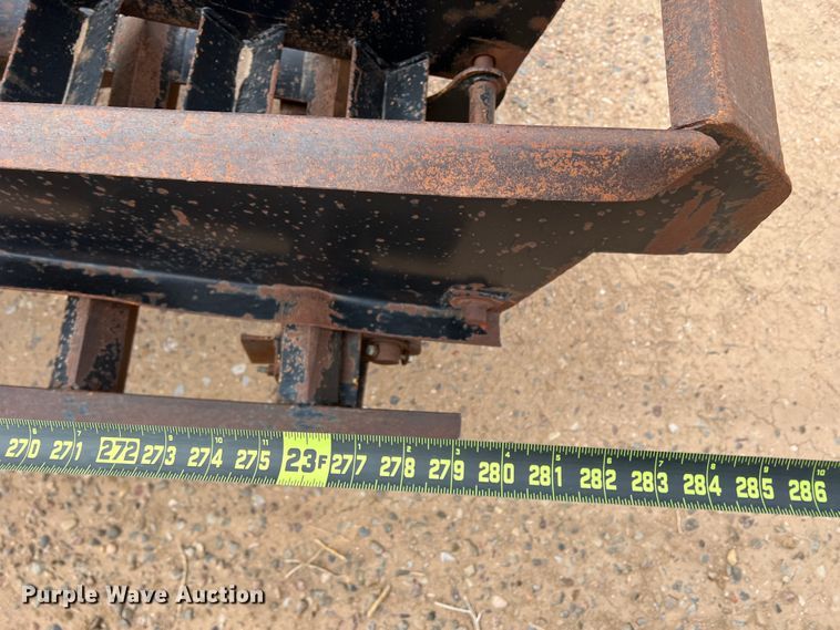 image for item DJ7623 1995 Belshe T-9  equipment trailer