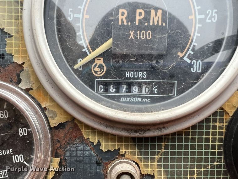 image for item DJ7626 1994 Ditch Witch 7610  trencher