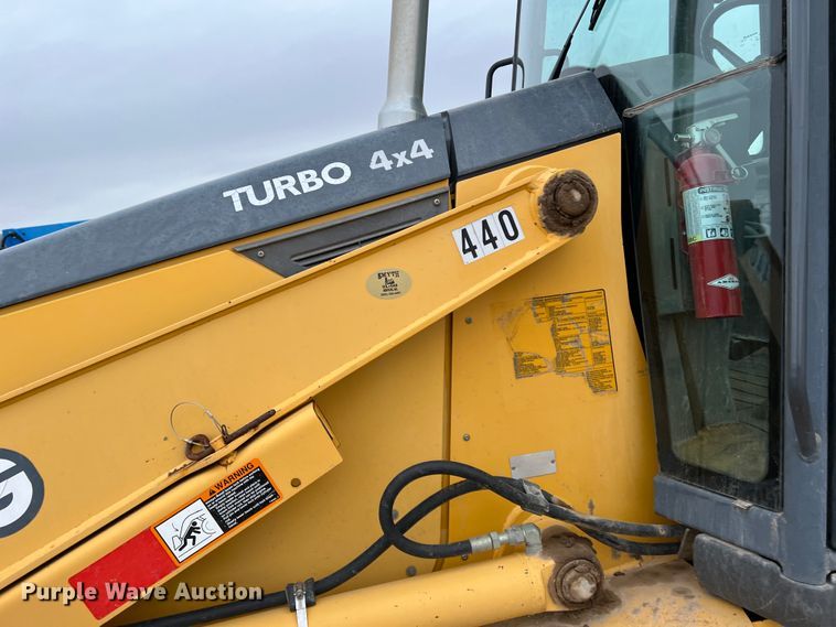 image for item DJ7627 2001 John Deere 310SG  backhoe