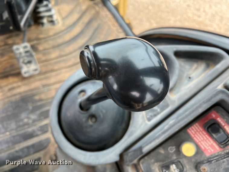 image for item DJ7627 2001 John Deere 310SG  backhoe