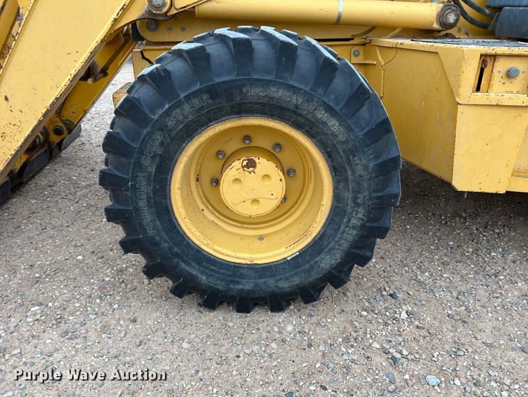 image for item DJ7627 2001 John Deere 310SG  backhoe