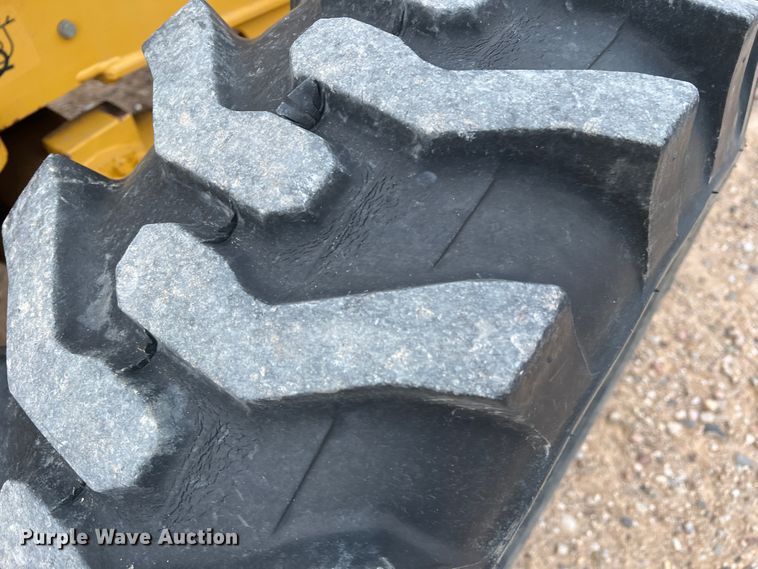 image for item DJ7627 2001 John Deere 310SG  backhoe