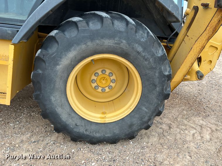 image for item DJ7627 2001 John Deere 310SG  backhoe