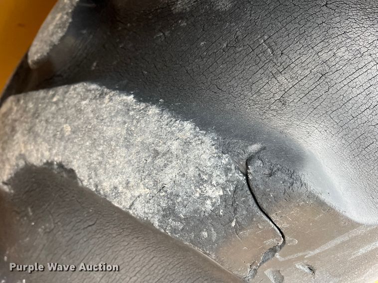 image for item DJ7627 2001 John Deere 310SG  backhoe