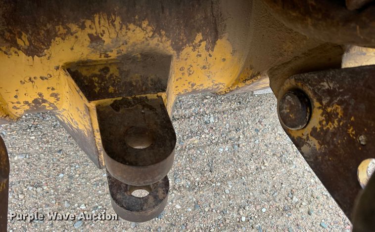 image for item DJ7628 1980 Caterpillar D5B  dozer