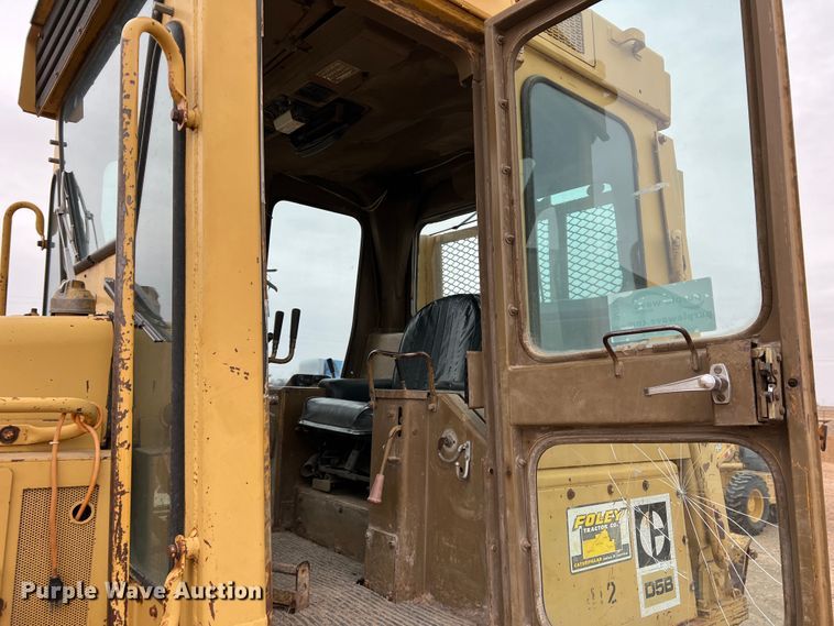 image for item DJ7628 1980 Caterpillar D5B  dozer