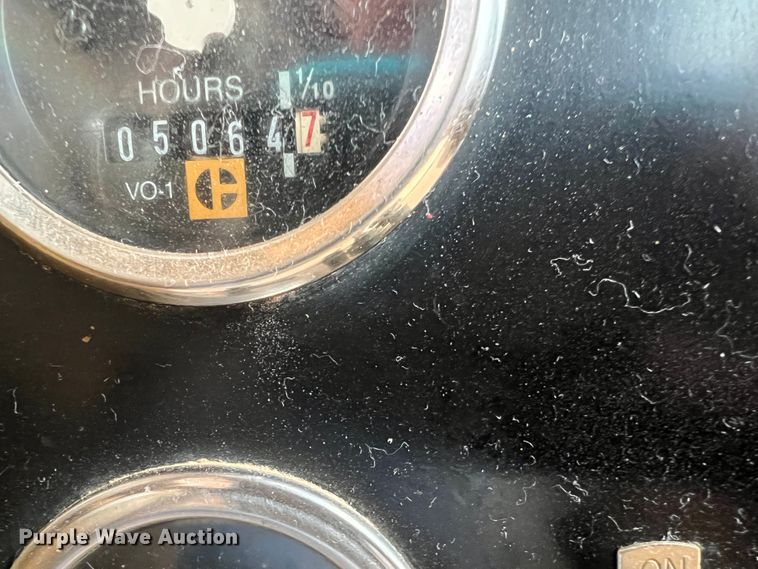 image for item DJ7628 1980 Caterpillar D5B  dozer