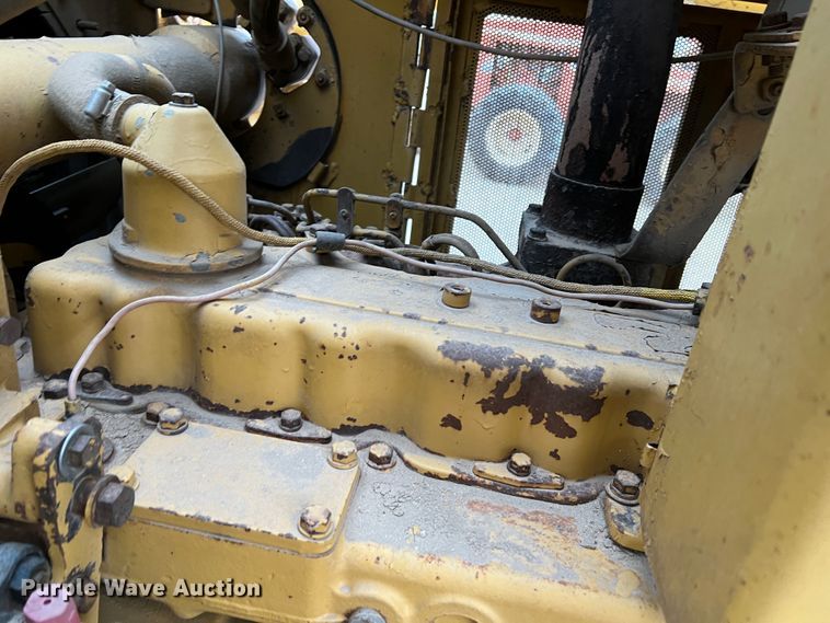 image for item DJ7628 1980 Caterpillar D5B  dozer