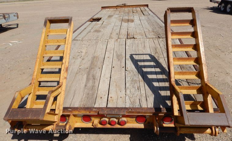 image for item DJ7634 2005 Belshe  equipment trailer