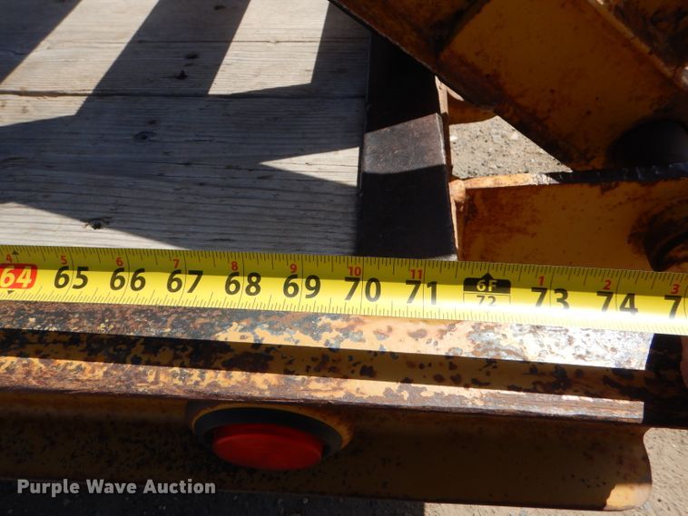 image for item DJ7634 2005 Belshe  equipment trailer