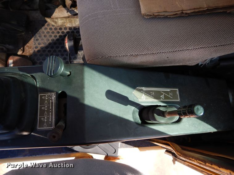 image for item DK0306 1998 Caterpillar M318  wheeled excavator